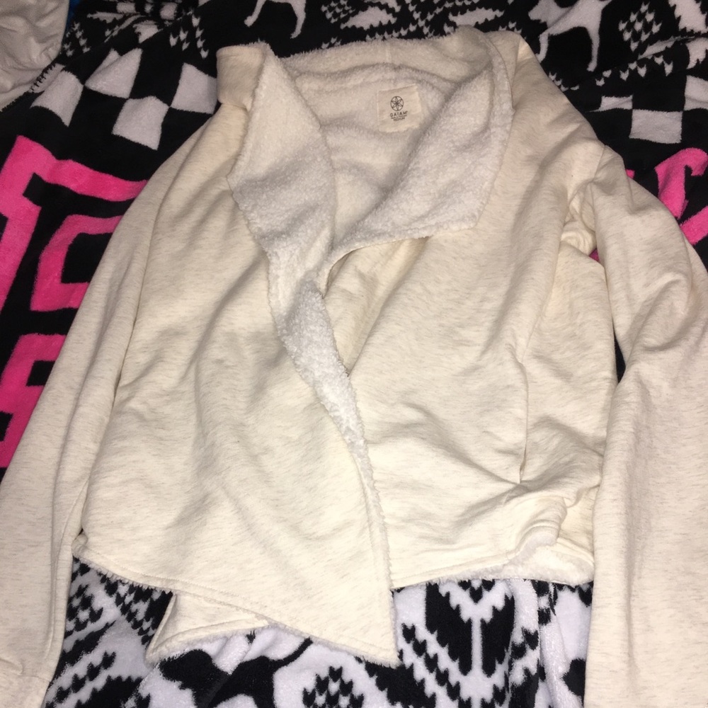 Gaiam cardigan
